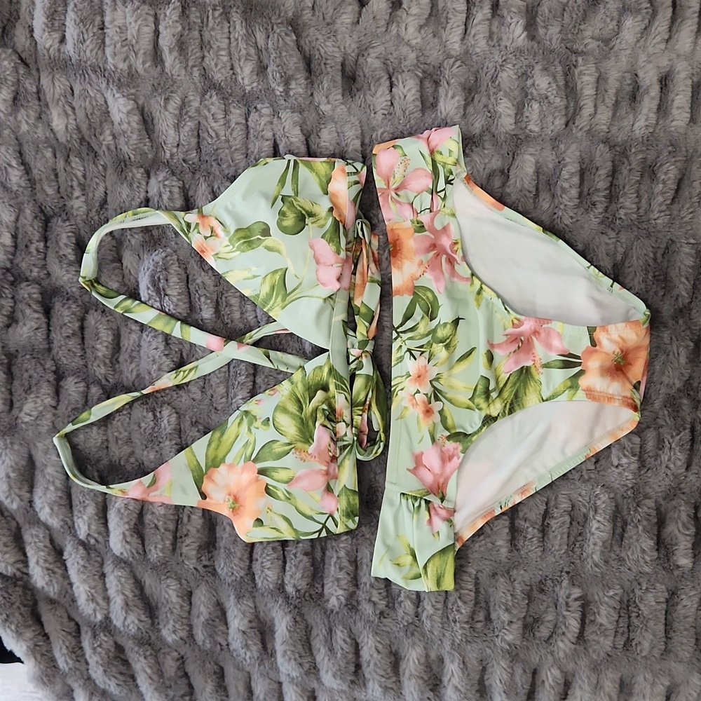 Floral Kona Sol bikini set